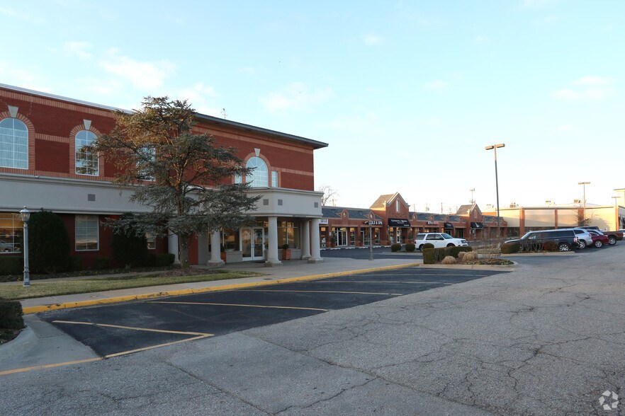 More Photos Of 2800-2828 W Country Club Dr, Oklahoma City General Retail For Lease