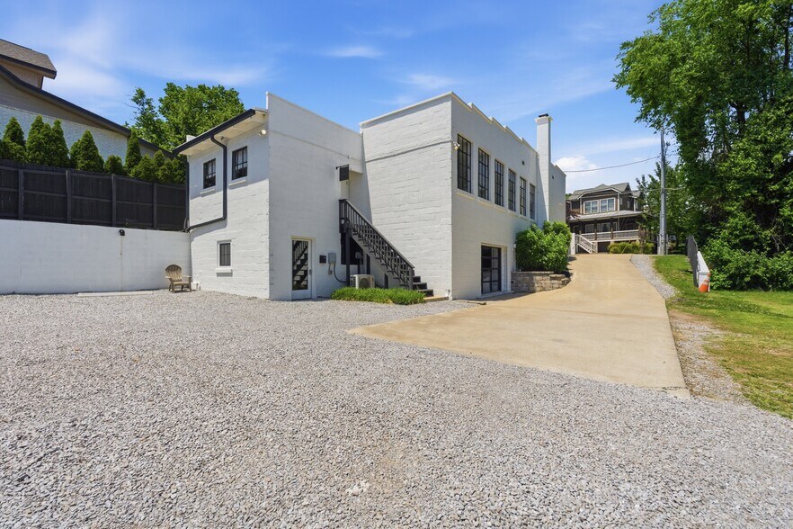 More Photos Of 829 Gale Ln, Nashville Loft Creative Space For Sale