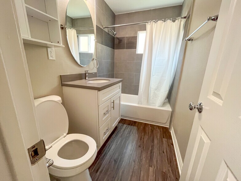 More Photos Of 925 S Malden Ave, Fullerton Apartments For Sale