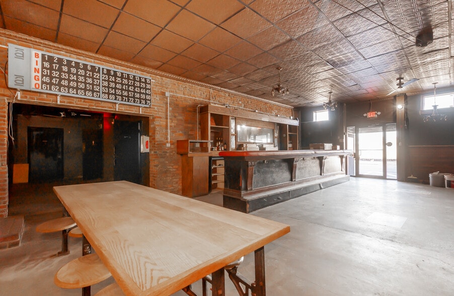 More Photos Of 1032 Story Ave, Louisville Bar For Lease