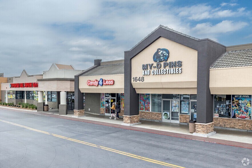 Primary Photo Of 1616-1680 W Katella Ave, Anaheim Unknown For Lease