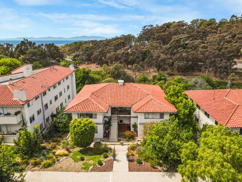 More Photos Of 229 Palos Verdes Dr W, Palos Verdes Estates Multifamily For Sale