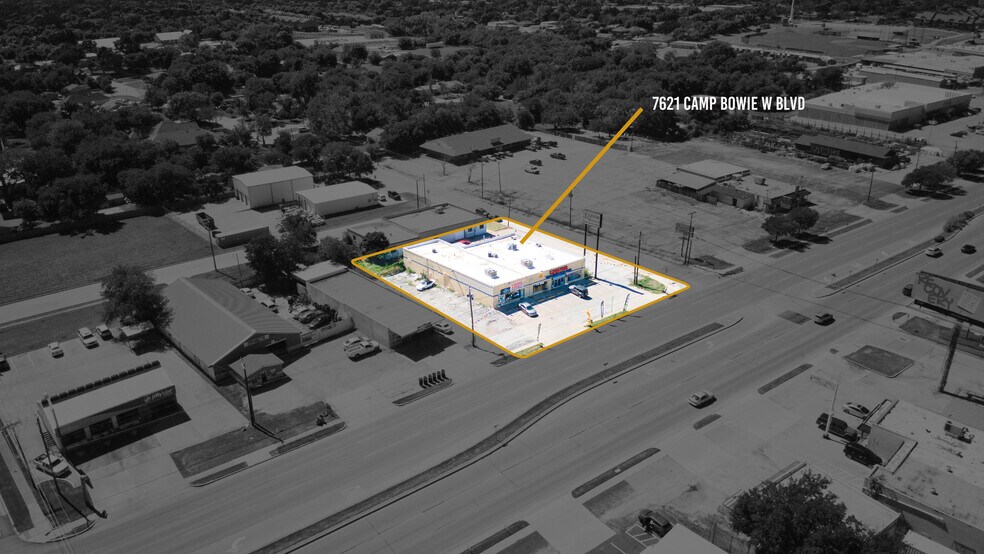 More Photos Of 7621 Camp Bowie West Blvd, Fort Worth Storefront For Sale