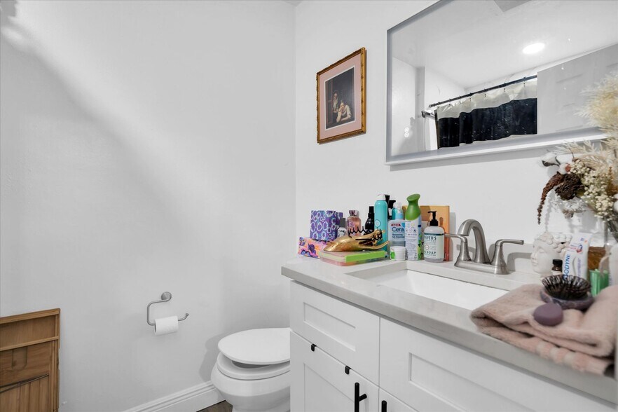 More Photos Of 885 Beltrees St, Dunedin Apartments For Sale