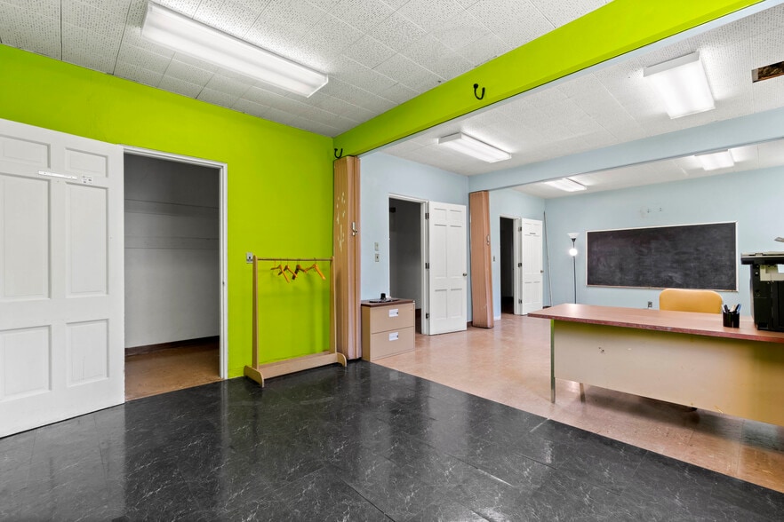 More Photos Of 500 Thompson Ave, Clairton Religious Facility For Sale