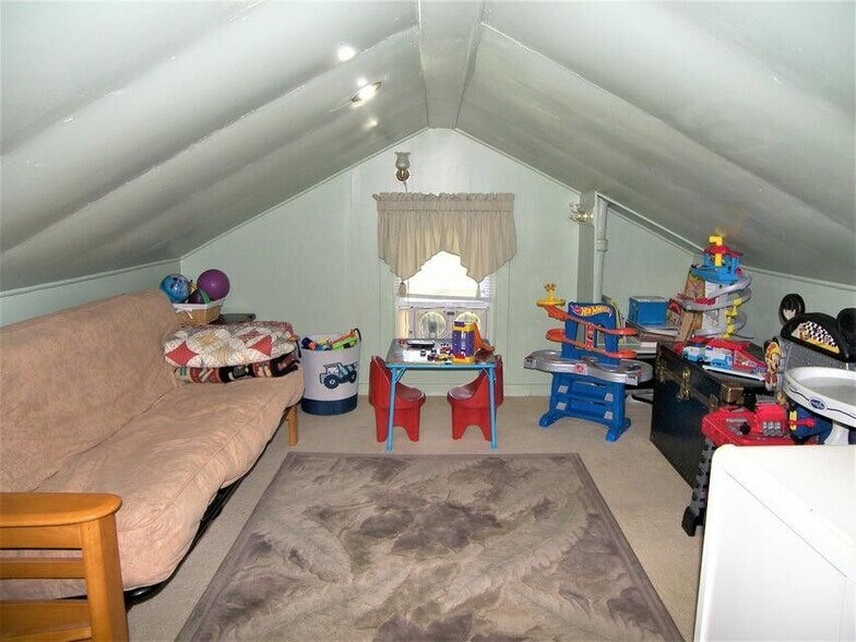 More Photos Of 19449 US Highway 12, New Buffalo Office For Sale