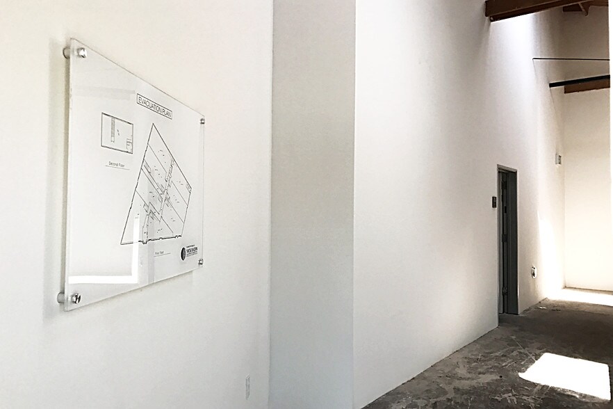 More Photos Of 3751 E Olympic Blvd, Los Angeles Office For Lease