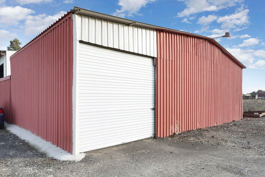 More Photos Of 10150 Mingo Rd, Galt Warehouse For Lease