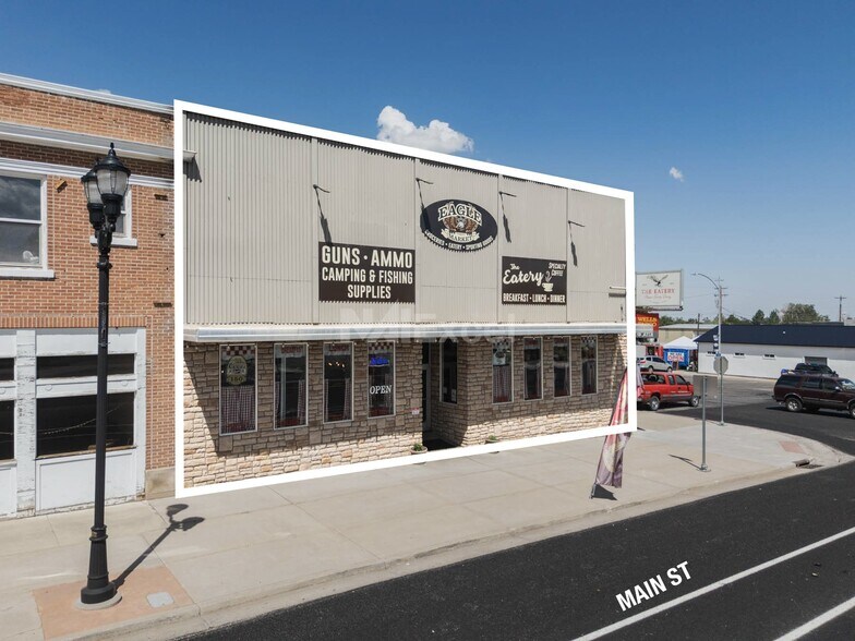 More Photos Of 10 S Main St, Fillmore Restaurant For Sale