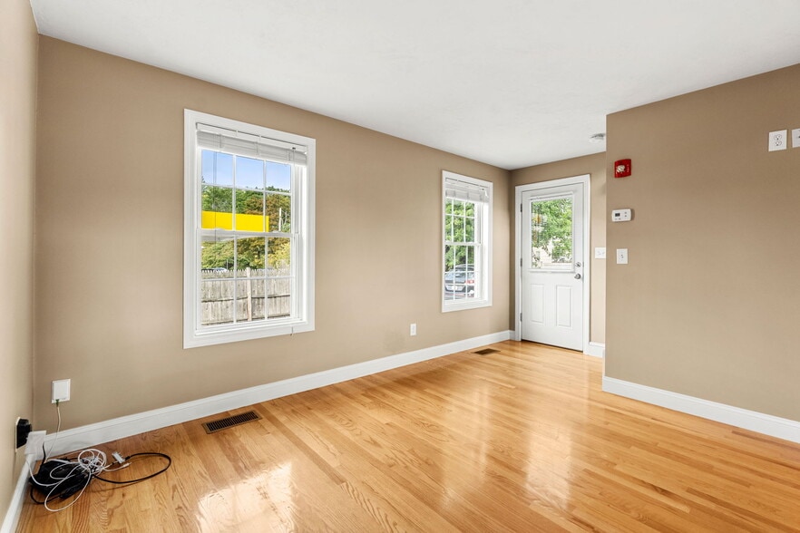More Photos Of 83 Holten St, Danvers Apartments For Sale