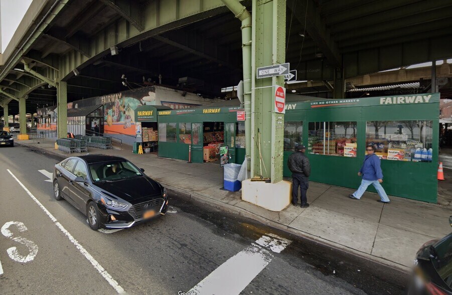 More Photos Of 2328 12th Ave, New York Specialty For Sale