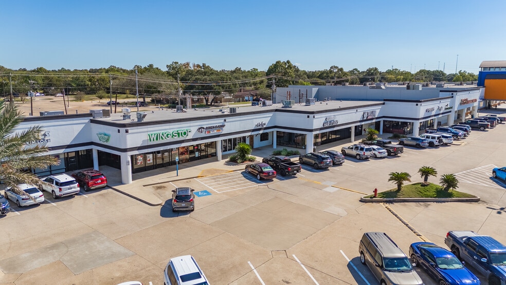 More Photos Of 164-220 Gulf Fwy S, League City Unknown For Lease