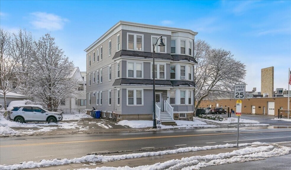 More Photos Of 412 Cabot St, Beverly Apartments For Sale