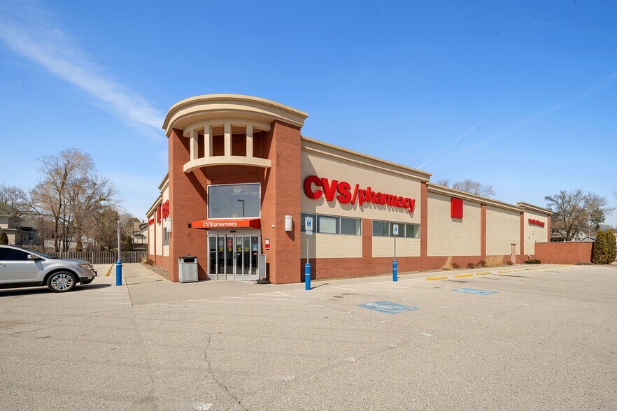 More Photos Of 1108 N 14th St, Sheboygan Drugstore For Sale