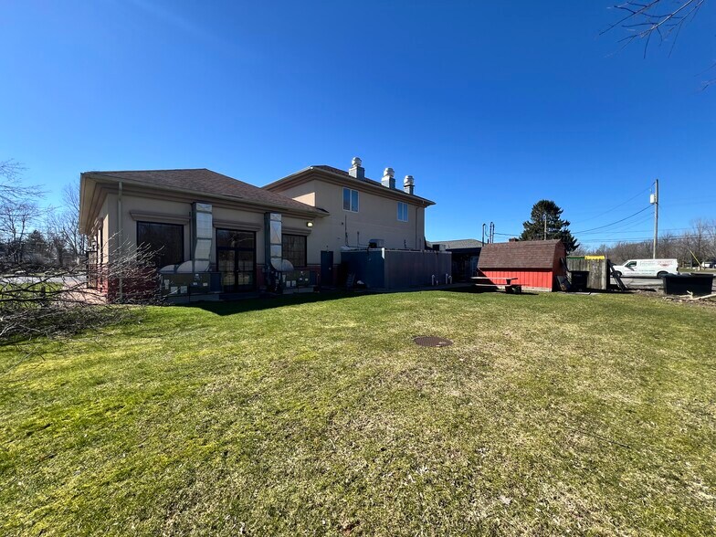 More Photos Of 9415 Main St, Clarence Freestanding For Sale