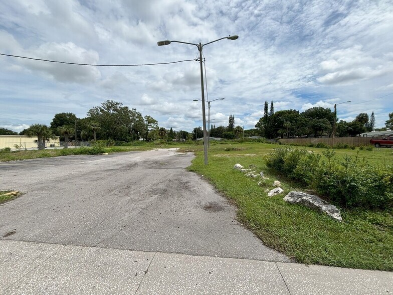 More Photos Of 7038 US Highway 19, New Port Richey Land For Sale