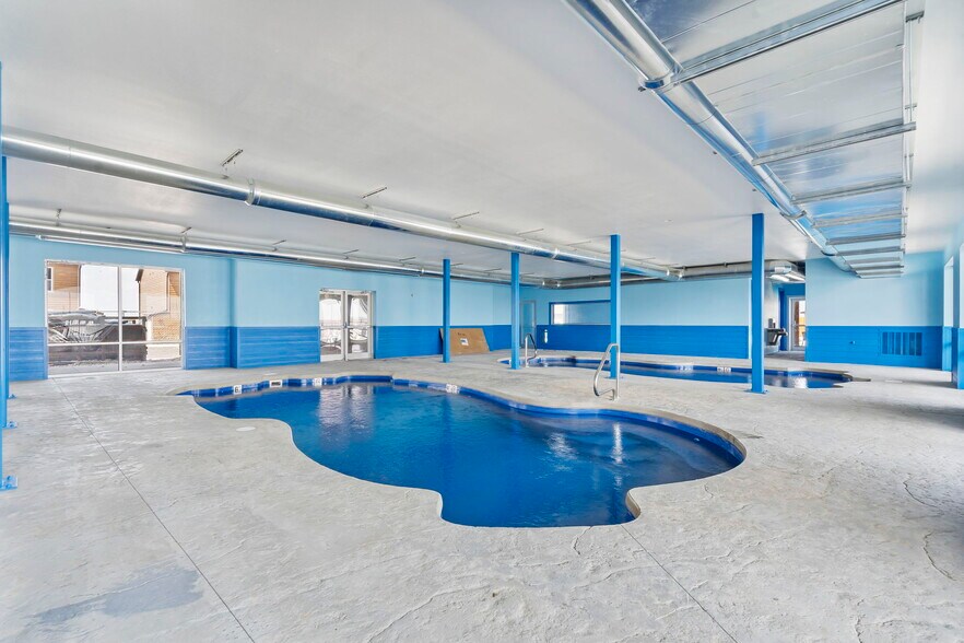 More Photos Of 129 Pioneer Peak, Kimberling City Specialty For Sale