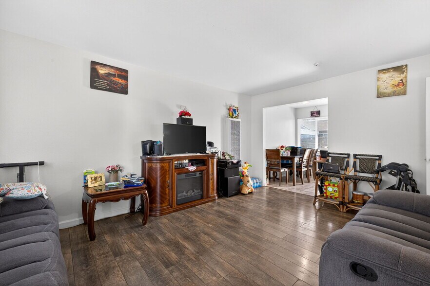 More Photos Of 600-606 Pacific Ave, Santa Rosa Apartments For Sale