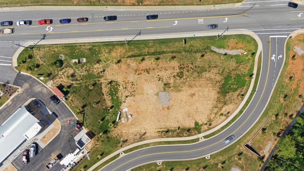 More Photos Of 2418 Mineral Springs Rd, Lexington Land For Sale