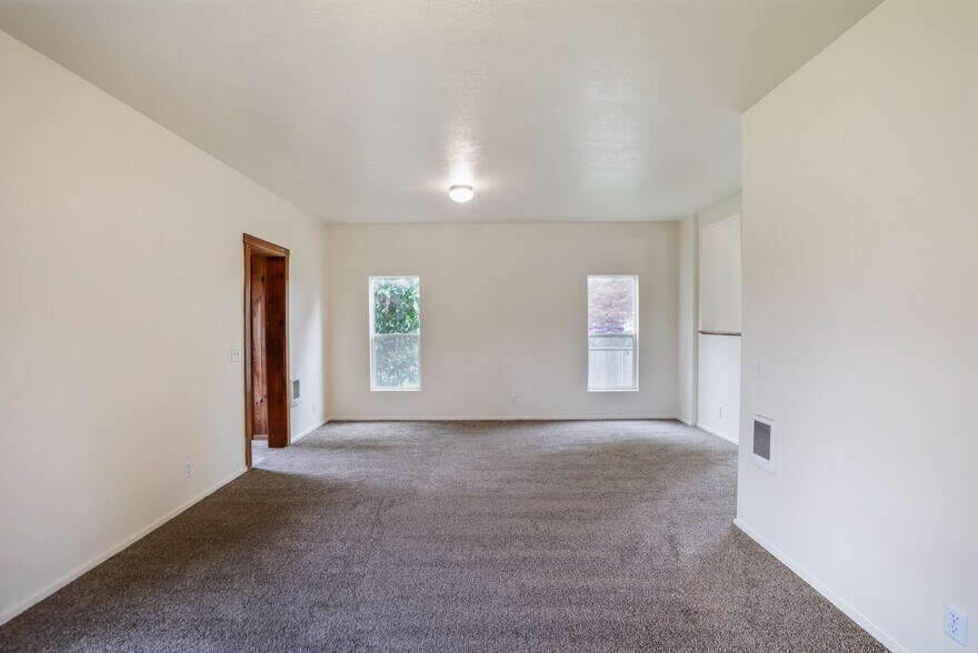 More Photos Of 1133 Irvington Dr, Eugene Land For Sale