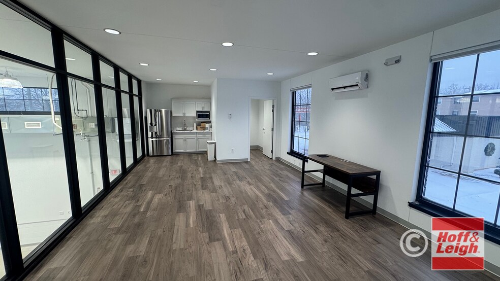 More Photos Of 402 S Elmwood Ave, Medina General Retail For Sale
