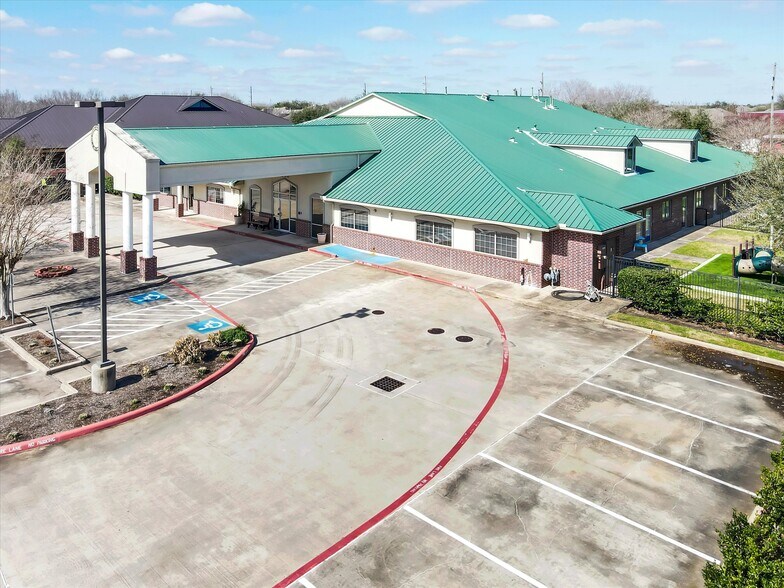 More Photos Of 20417 S University Blvd, Missouri City Schools For Lease