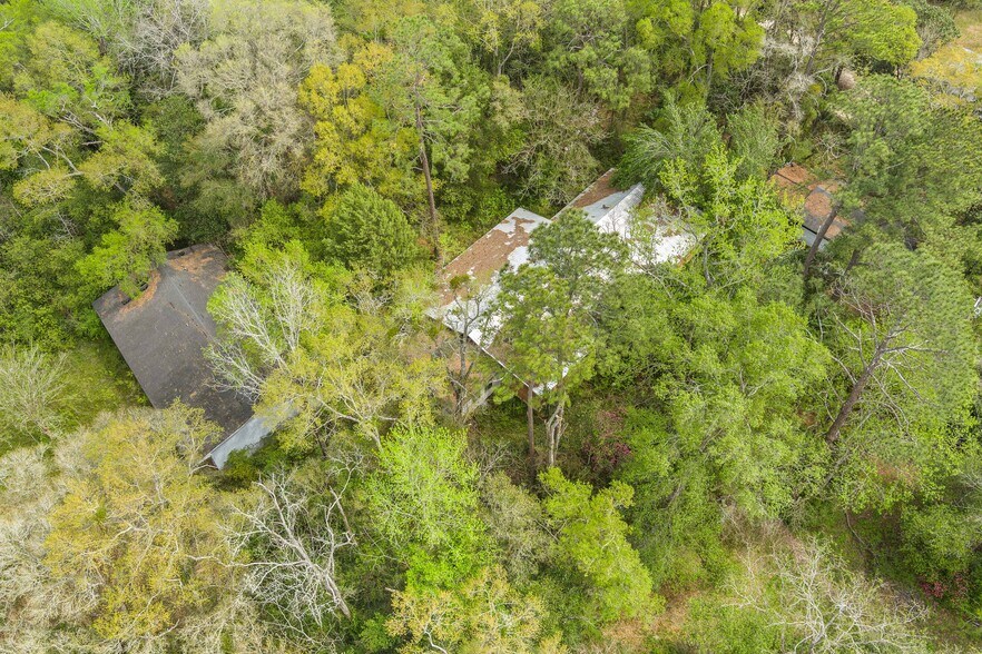 More Photos Of 11100 US-45, Chunchula Freestanding For Sale