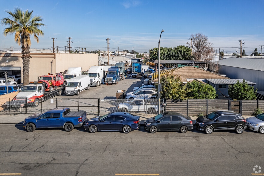 More Photos Of 2035 W 15th St, Long Beach Office For Sale