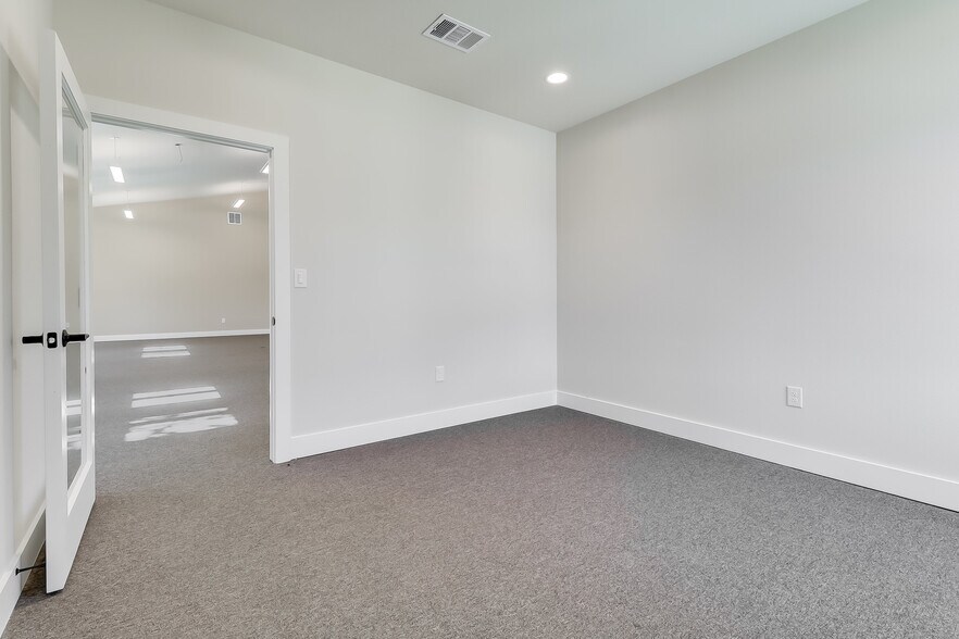 More Photos Of 1011 Wilson Ranch pl, Cedar Park Office For Lease