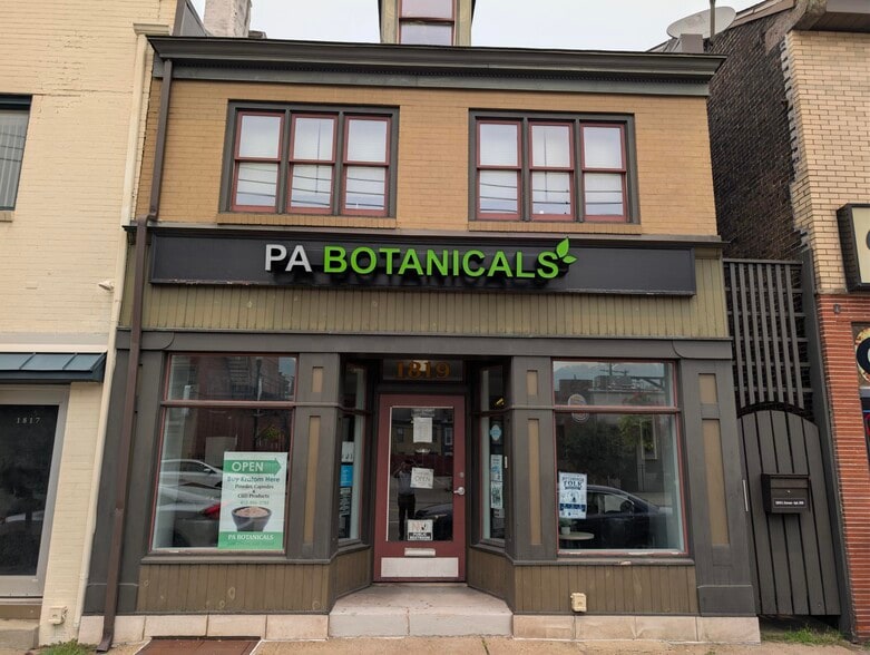 More Photos Of 1819 E Carson St, Pittsburgh Storefront Retail Office For Lease