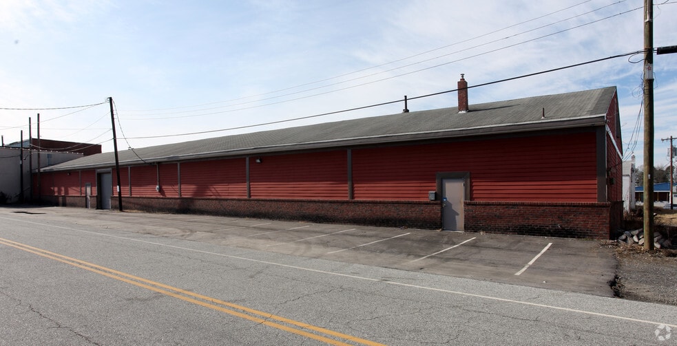 Primary Photo Of 827 N Raleigh St, Greensboro Warehouse For Lease