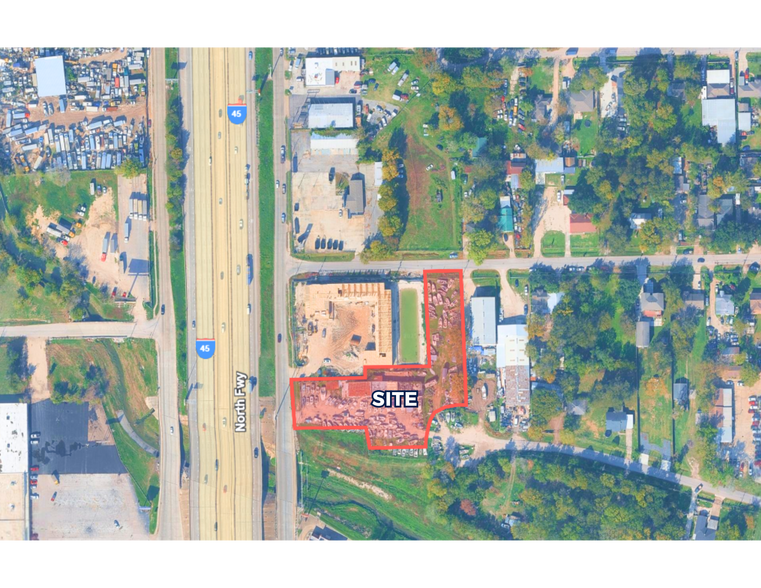 Primary Photo Of 9418 N Freeway, Houston Self Storage For Lease