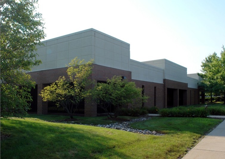 Primary Photo Of 41551-41651 W 11 Mile Rd, Novi Light Manufacturing For Lease