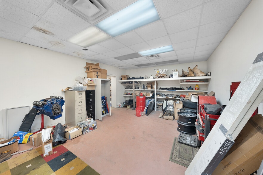 More Photos Of 14733 E State Hwy 11, Como Warehouse For Sale