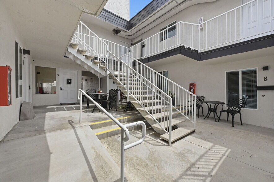 More Photos Of 2005 Highland Ave, National City Apartments For Sale