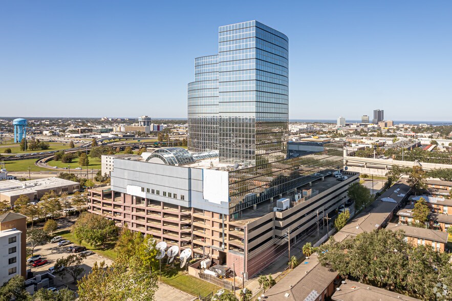 More Photos Of 1 Galleria Blvd, Metairie Office For Lease