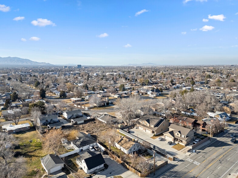 More Photos Of 5680 S 1300 E, Murray Multifamily For Sale