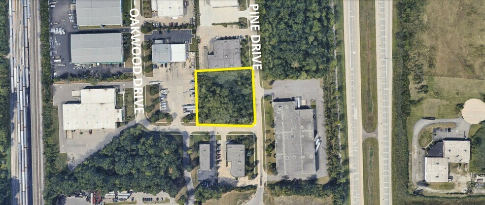 Primary Photo Of 15498 Pine Dr, Romulus Industrial For Lease