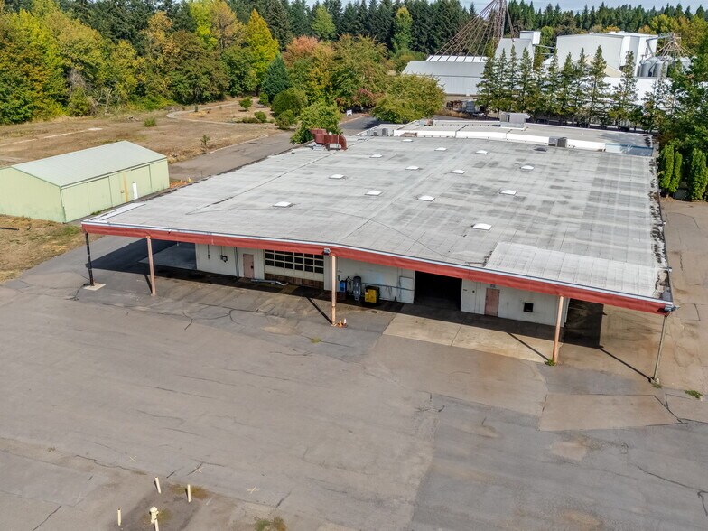 More Photos Of 16700 S Highway 99W, Amity Distribution For Sale