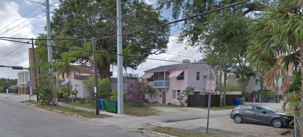 More Photos Of 615 NE 76th St, Miami Restaurant For Sale