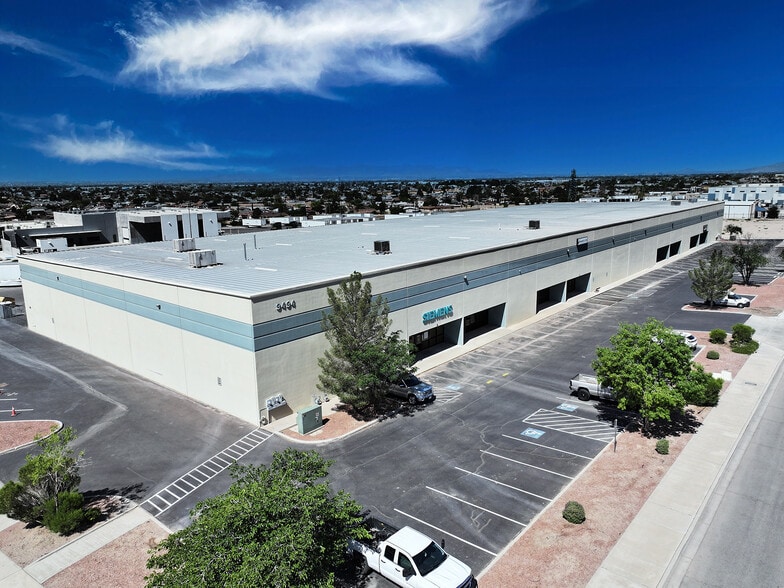 Primary Photo Of 9494 Escobar Dr, El Paso Manufacturing For Lease