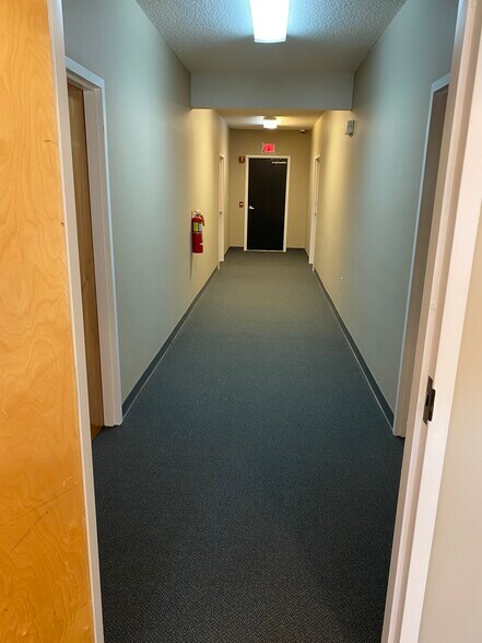 More Photos Of 8385 Cherokee Blvd, Douglasville Medical For Lease