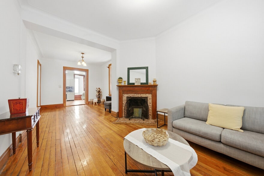 More Photos Of 15 Fort Charles Place, Bronx Apartments For Sale