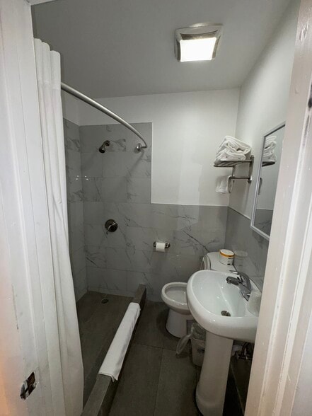 More Photos Of 70 N Main St, Ellenville Hotel For Sale