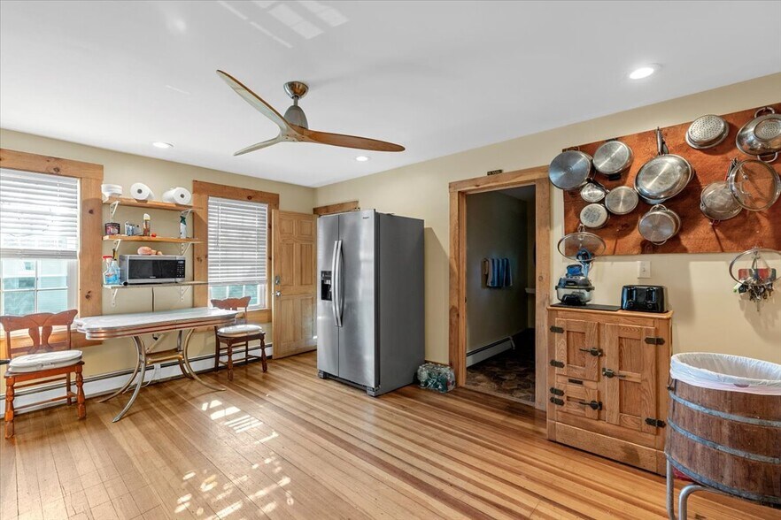 More Photos Of 12 Magoni Ter, Plymouth Apartments For Sale