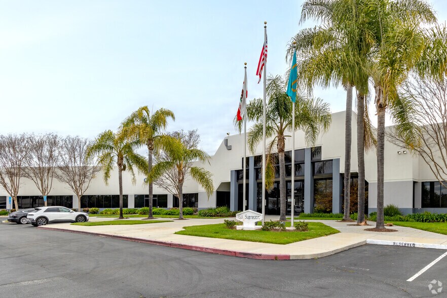 More Photos Of 2040-2060 Corporate Ct, San Jose Research And Development For Lease