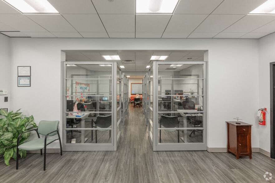 More Photos Of 3455 NE Loop 820, Fort Worth Office For Sale