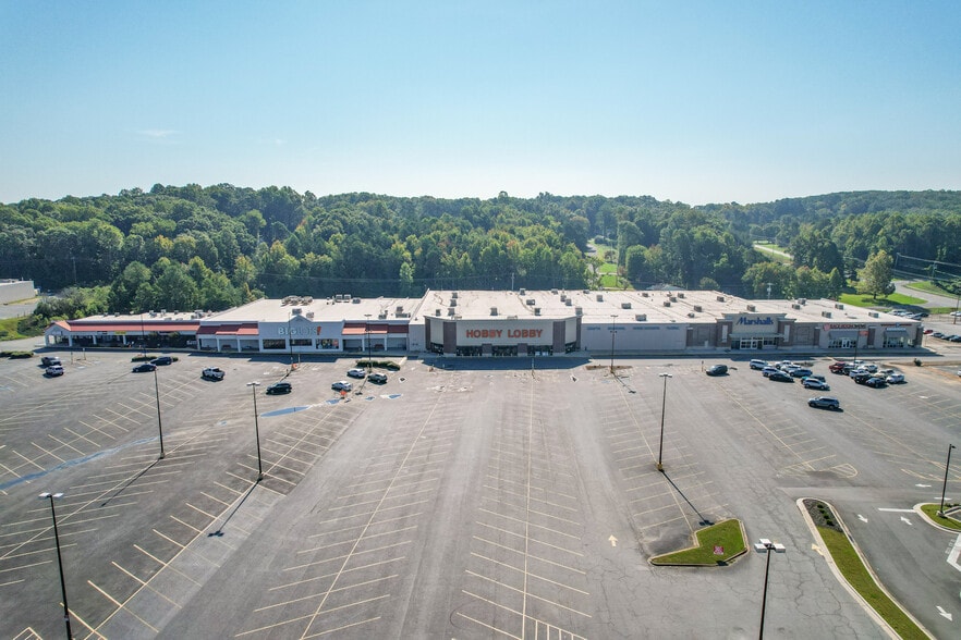 More Photos Of 1432-1560 E Dixie Dr, Asheboro Unknown For Lease