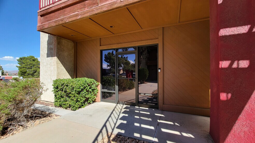 More Photos Of 16519 Victor St, Victorville Unknown For Lease