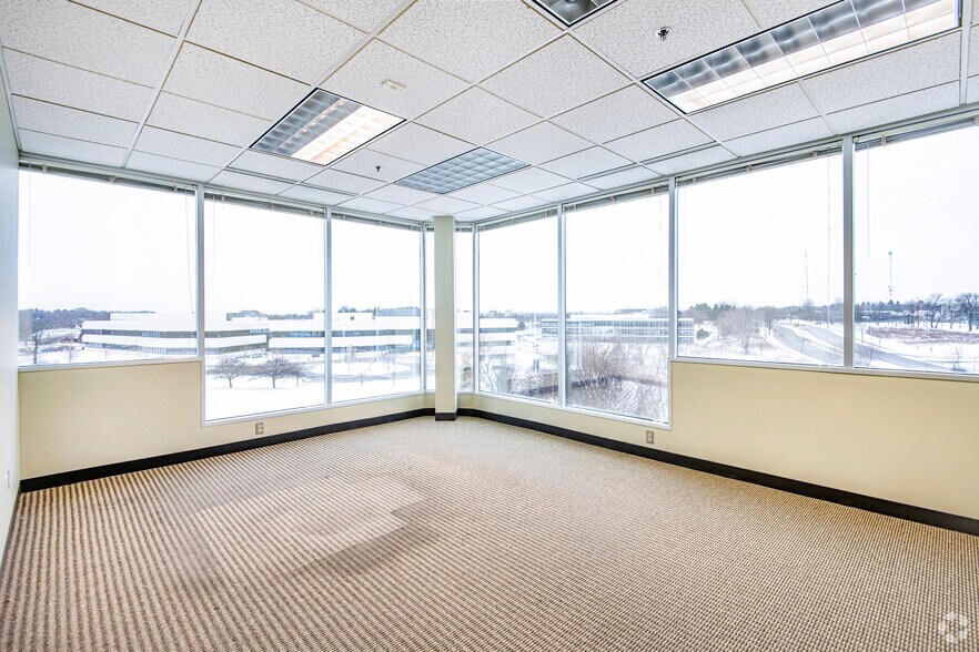 More Photos Of 440 Science Dr, Madison Office For Lease